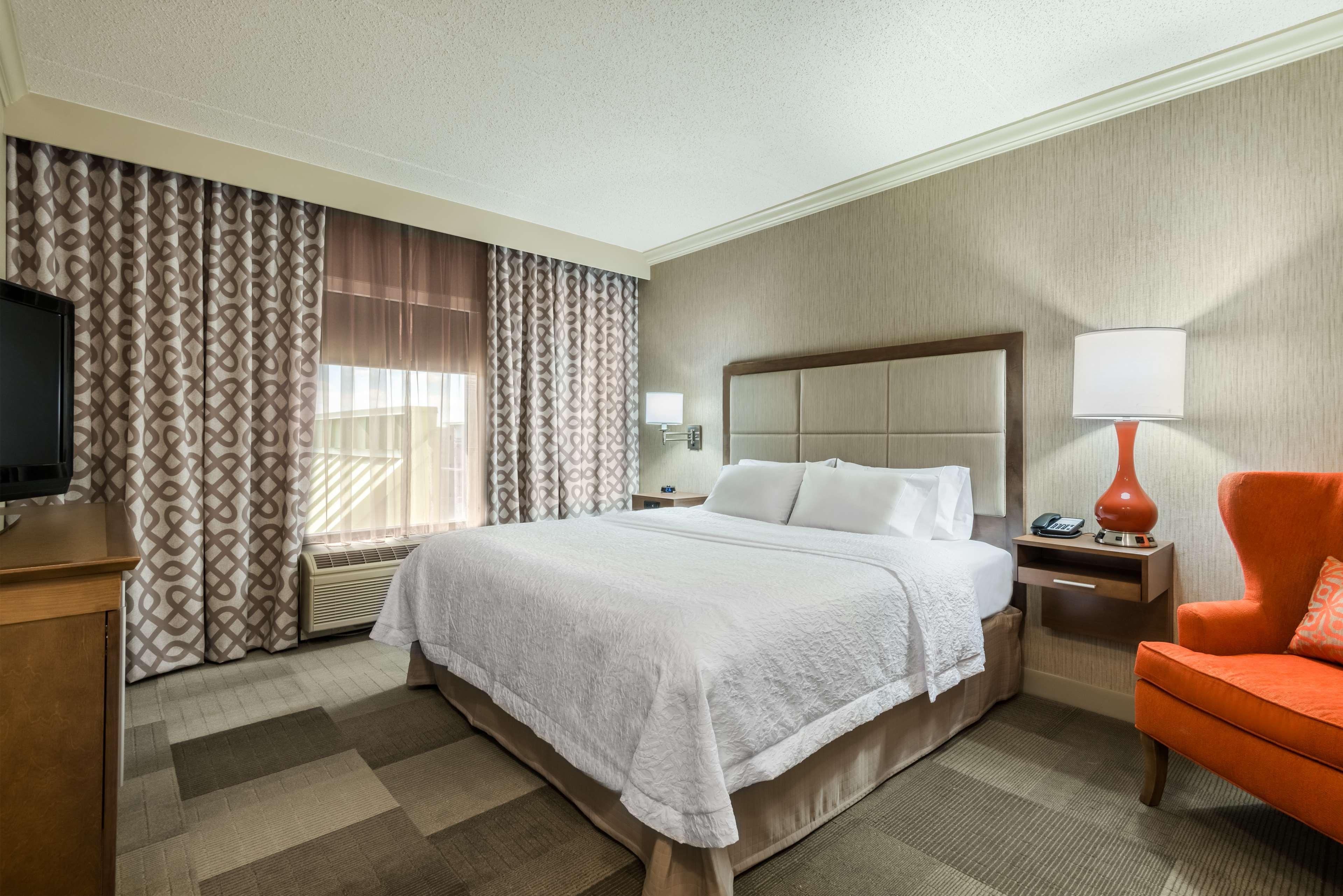 Hampton Inn Coventry-Warwick Area Dış mekan fotoğraf
