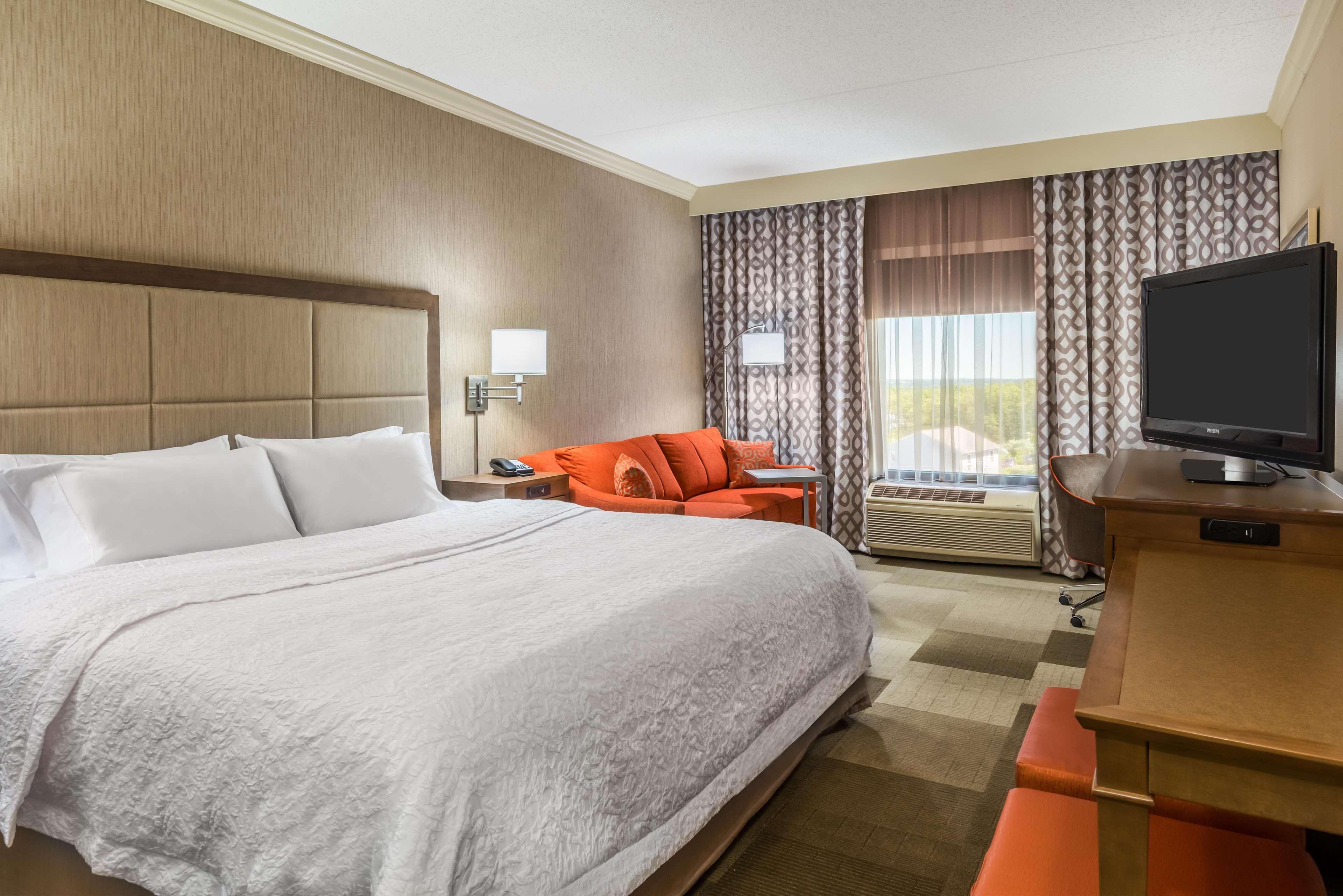Hampton Inn Coventry-Warwick Area Dış mekan fotoğraf