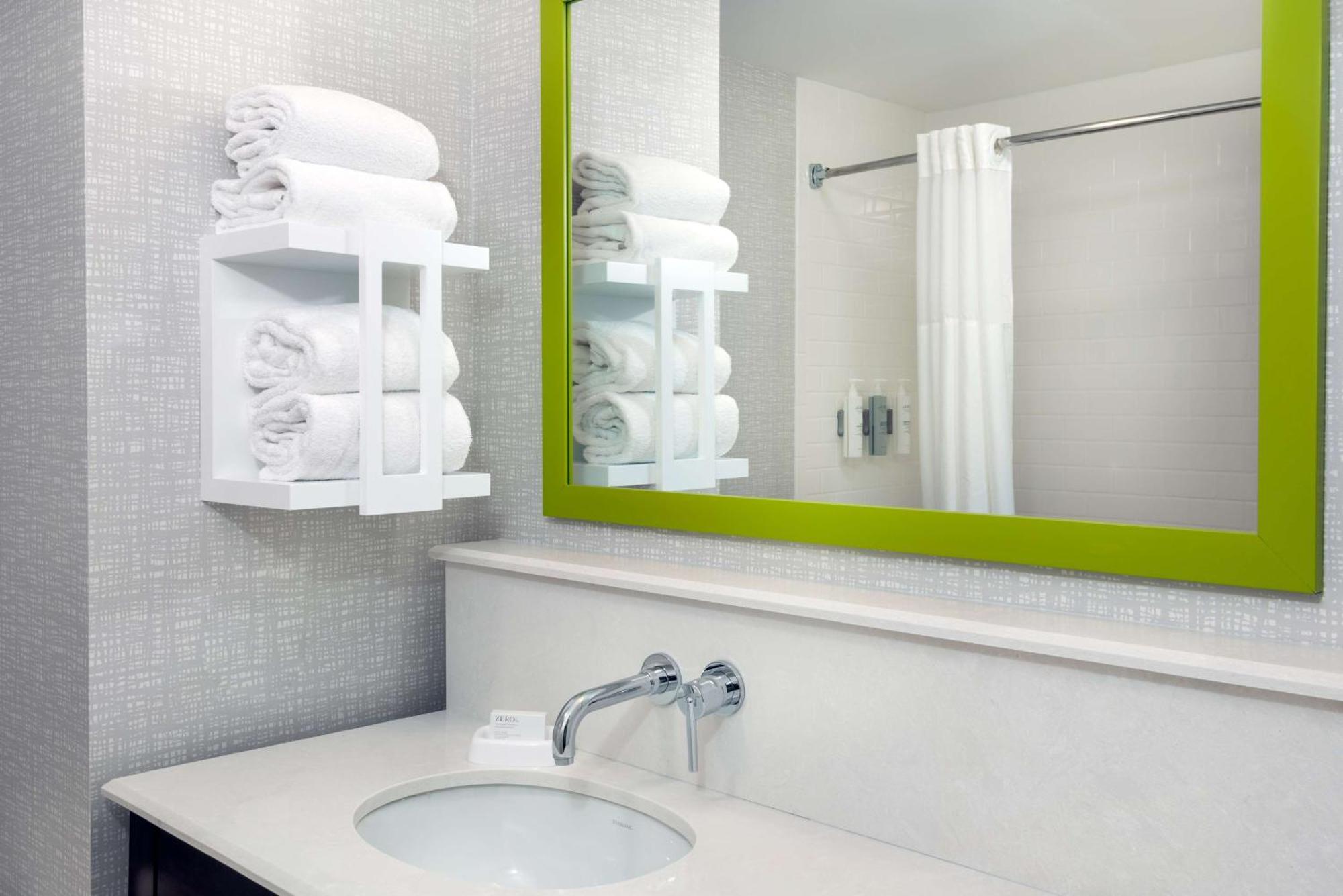 Hampton Inn Coventry-Warwick Area Dış mekan fotoğraf