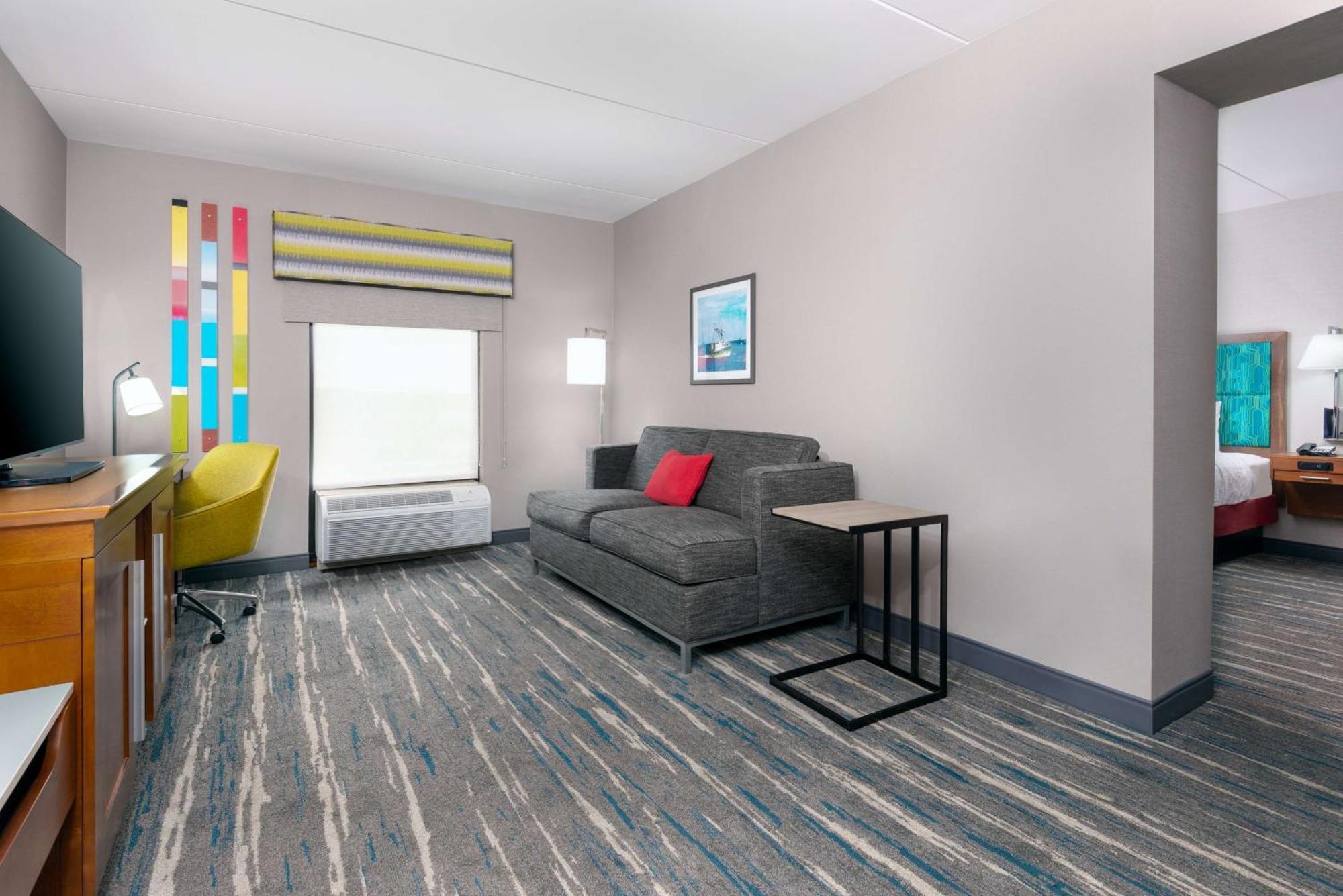 Hampton Inn Coventry-Warwick Area Dış mekan fotoğraf
